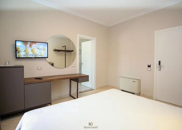 Hotel Regina Garden 4*