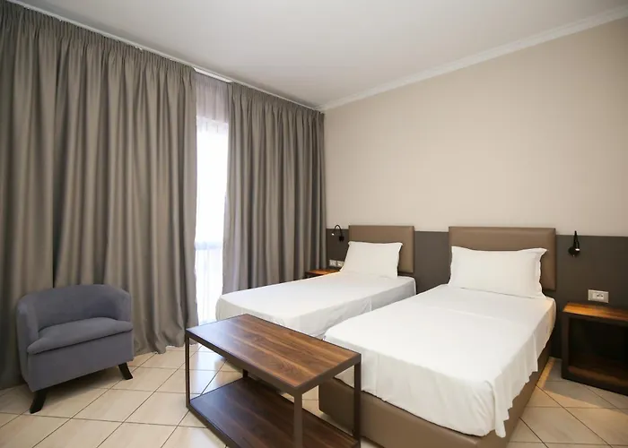 Hotel Regina Garden 4*