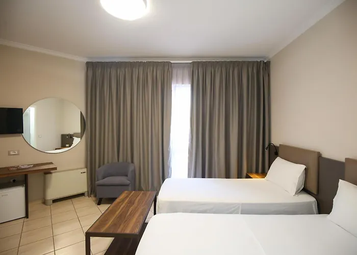 Regina Garden Hotel Vlorë